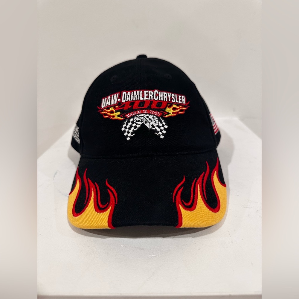 NASCAR snapback hat Daimler Chrysler 400 Made in USA  Flames Dice Flag B…